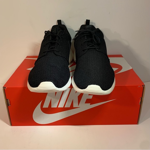 SOLD[BRAND NEW] NIKE ROSHE RUN BLACK ANTHRACITE SAIL MENS SHOES SIZE 11 SNEAKERS - Picture 7 of 11